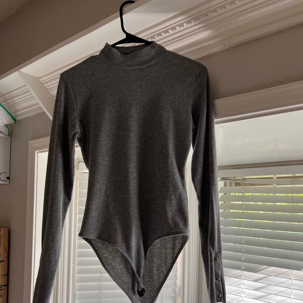 NEVER WORN (except in photo) Gray Zara Bodysuit